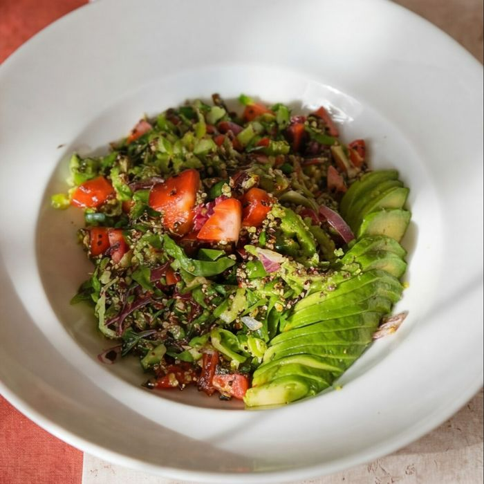 Avokado Kinoa Salata
