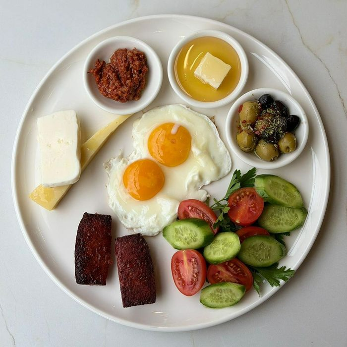 Türk Kahvaltı Tabağı